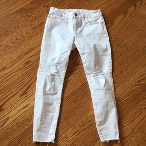 white skinny jeans